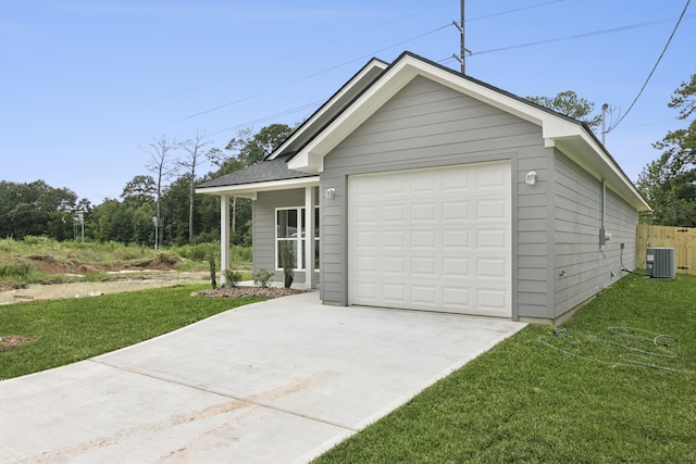 9896 Golden Ln, Lumberton, TX 77657 - garage featuring driveway