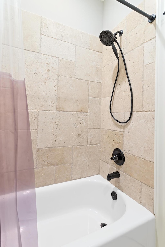 6526 Brayfield Ln, Beaumont, TX 77706 - full bathroom featuring shower / bath combination with curtain