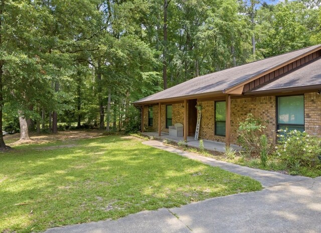 920 Richardson Dr, Jasper, TX 75951 - photo 2