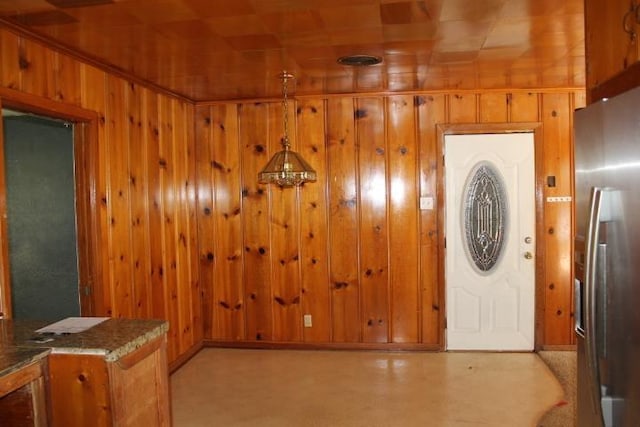 4246 Griffing Dr, Port Arthur, TX 77642 - entryway featuring wood walls