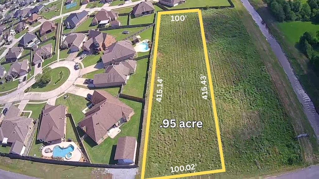 8415 Holmes Rd, Nederland, TX 77627 - photo 1