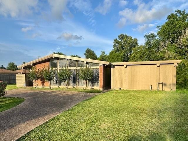 2835 Palestine St, Beaumont, TX 77701 - photo 1