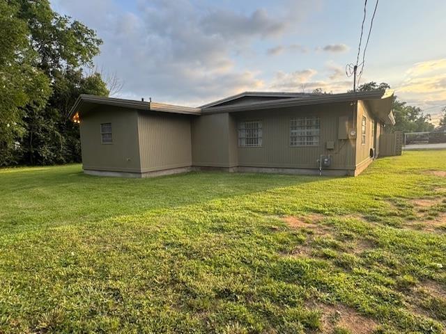 2835 Palestine St, Beaumont, TX 77701 - photo 32