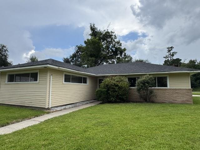 2313 Mckee Dr, Orange, TX 77630 - photo 1