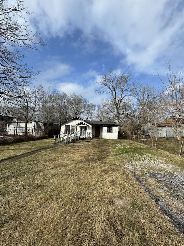 view of yard featuring a porch