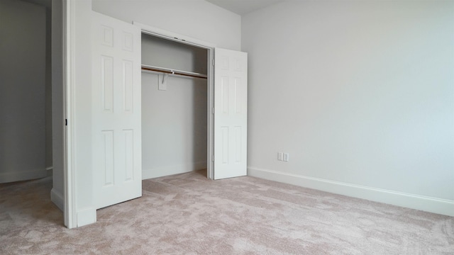 2650 Cedar Spgs, Port Arthur, TX 77640 - unfurnished bedroom with carpet flooring, a closet, and baseboards