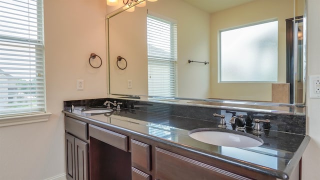 2650 Cedar Spgs, Port Arthur, TX 77640 - full bath with double vanity and plenty of natural light