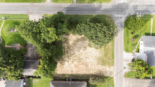 4325 Cleveland Ave, Groves, TX 77619 - photo 5