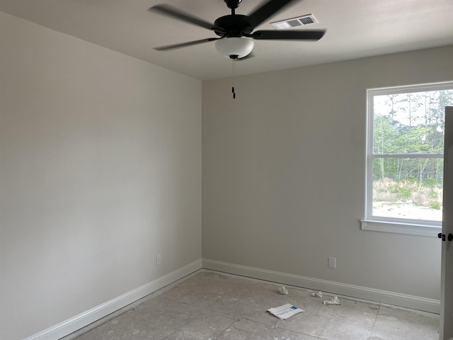 spare room with ceiling fan