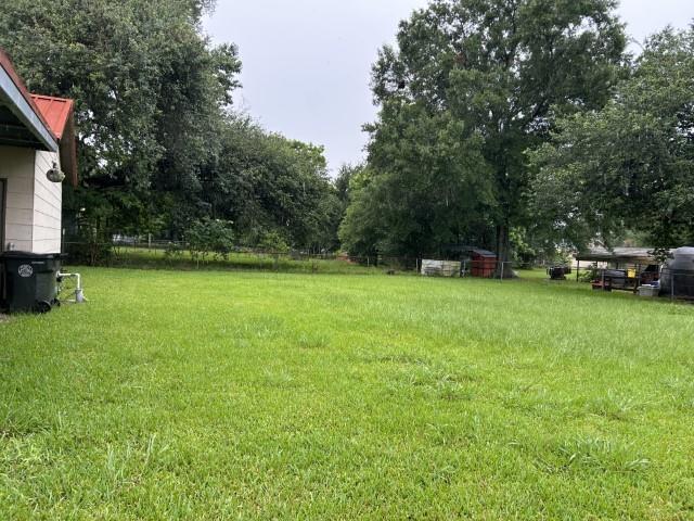 5119 33rd St, Groves, TX 77619 - photo 21