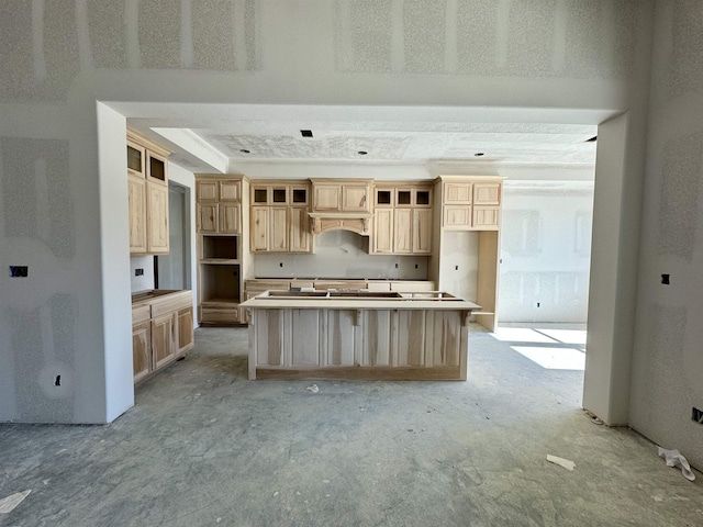 kitchen featuring a kitchen island