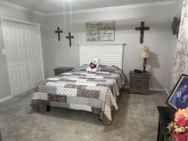 carpeted bedroom with ornamental molding and a closet