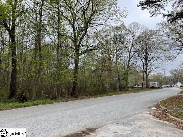 7774 Augusta Rd, Piedmont, SC 29673