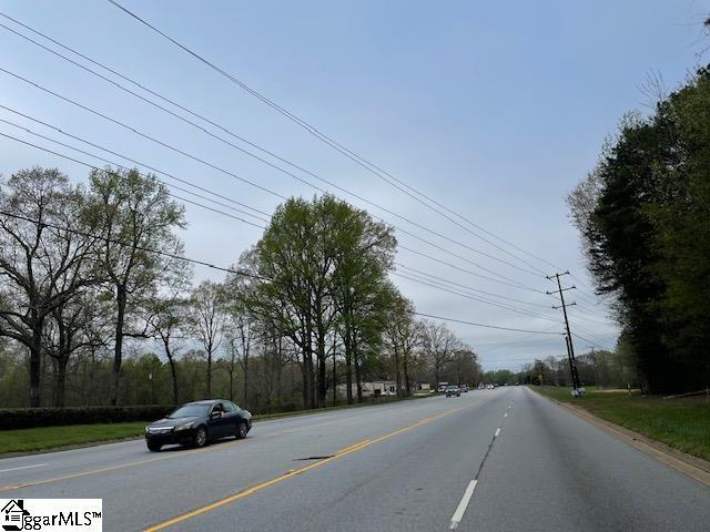 7774 Augusta Rd, Piedmont, SC 29673