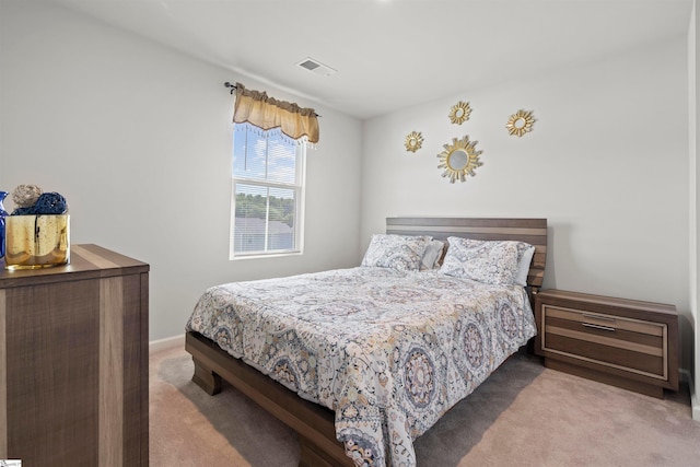 bedroom featuring carpet floors