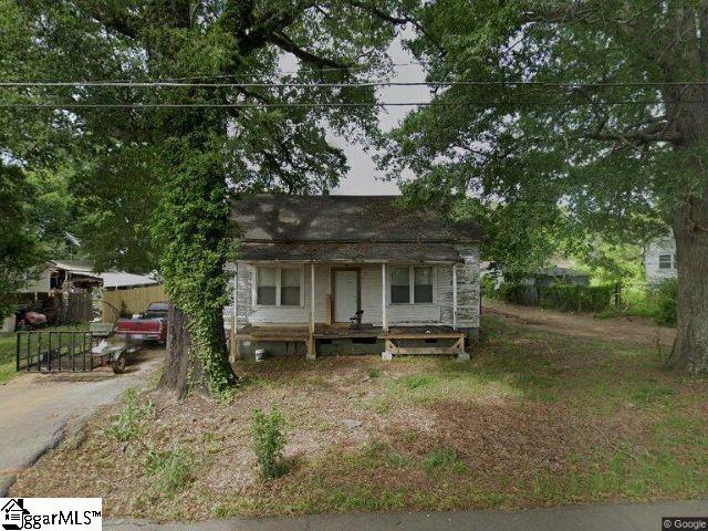 613 Darlington St, Calhoun Falls, SC 29628 - view of front of house