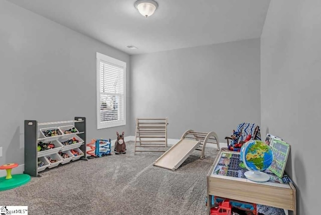 game room with carpet flooring