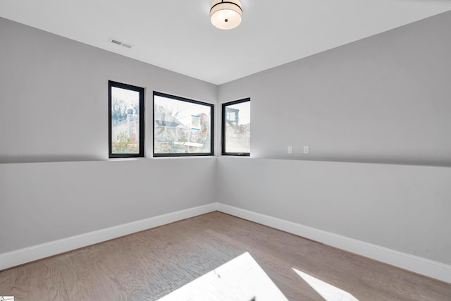 empty room featuring light hardwood / wood-style flooring