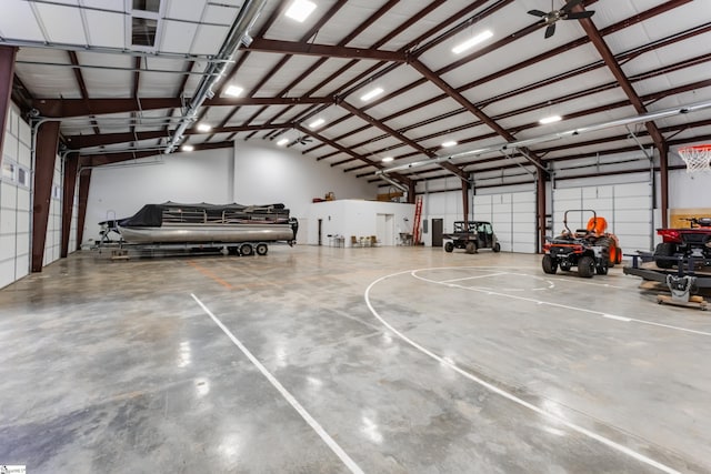 garage featuring ceiling fan