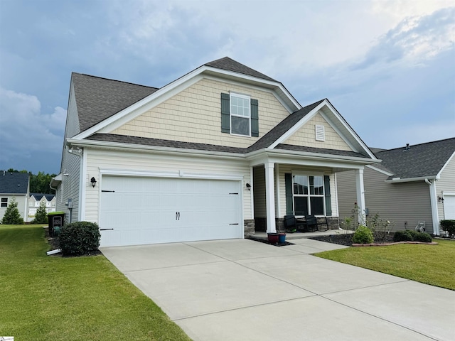 craftsman-style home with a front yard