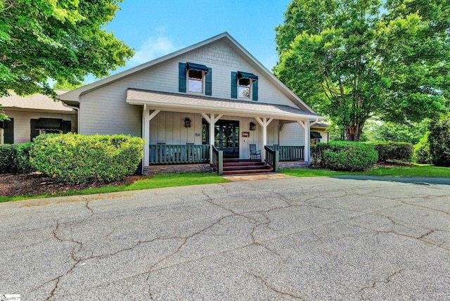 view of front of house with covered porch