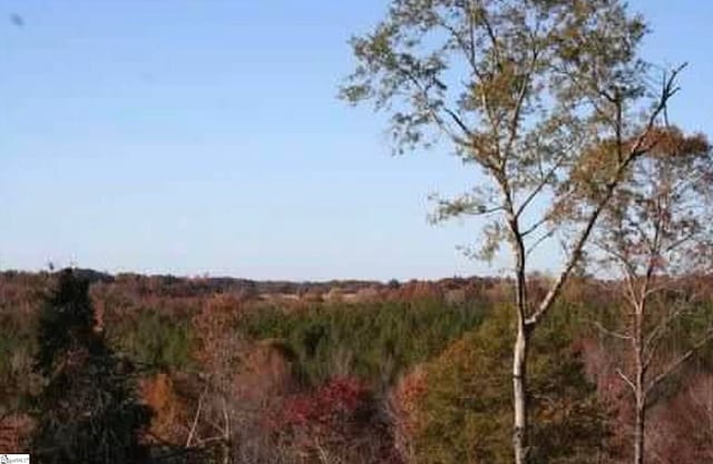 Listing photo 2 for 320 Fishers Cove Rd, Fair Play SC 29643