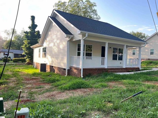 view of front facade with a porch