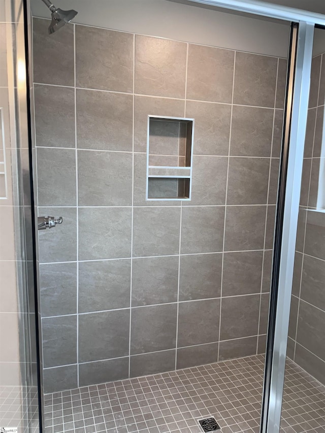 bathroom with walk in shower