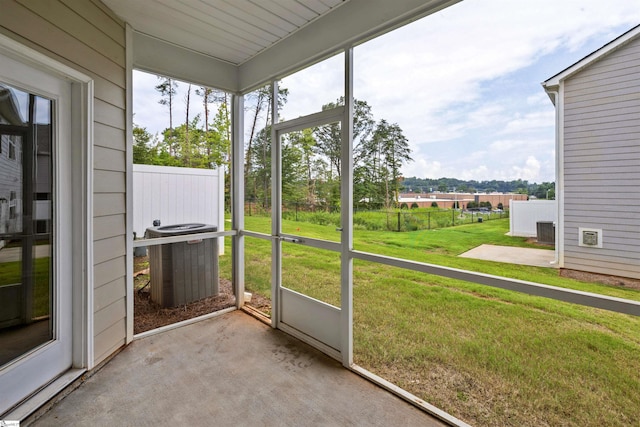 view of unfurnished sunroom