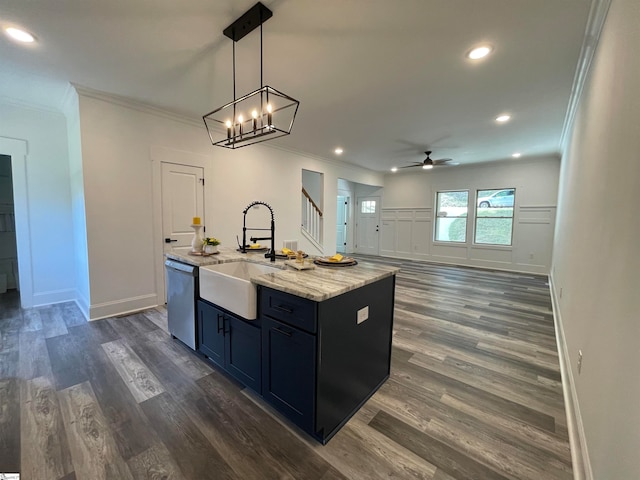 kitchen featuring an island with sink, stainless steel dishwasher, ceiling fan with notable chandelier, and dark hardwood / wood-style flooring