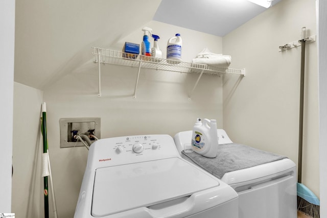 laundry room featuring washing machine and dryer