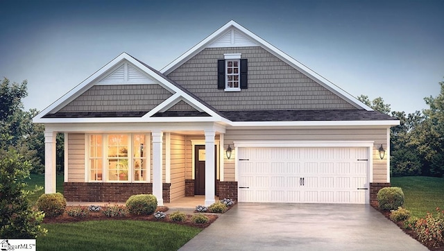 craftsman-style home featuring a front lawn