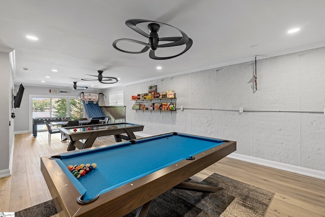 recreation room with ceiling fan, billiards, light wood-type flooring, and ornamental molding