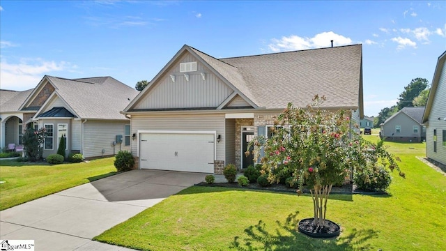 craftsman-style house featuring a garage and a front lawn