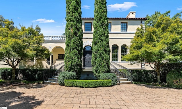 view of mediterranean / spanish home