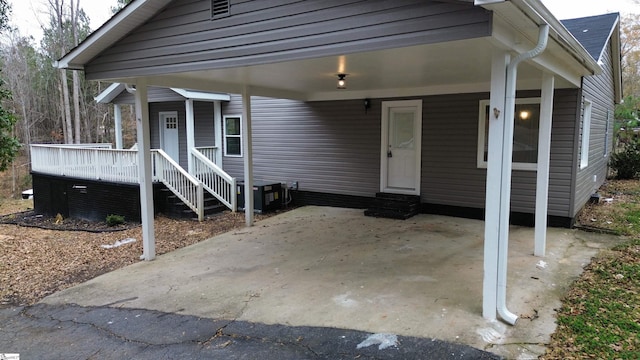 view of front of home with a porch