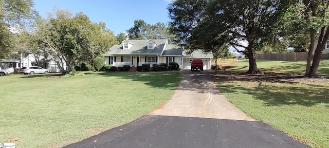 362 Green Hill Dr, Anderson, SC 29621 - cape cod home with a garage, driveway, a front yard, and covered porch