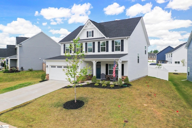 view of front of property featuring a front lawn and a porch