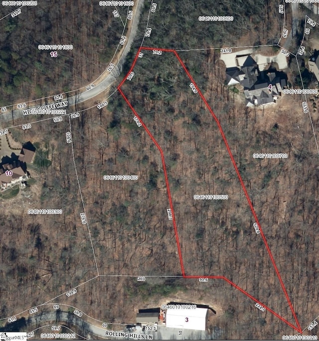 18 High Cliffe Way, Landrum, SC 29356