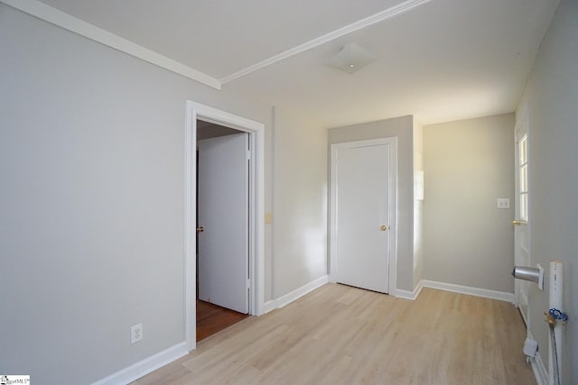 unfurnished bedroom with light hardwood / wood-style flooring