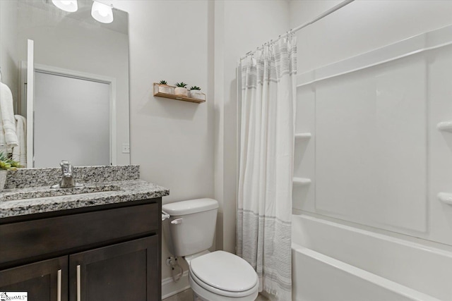 full bathroom featuring shower / bathtub combination with curtain, toilet, and vanity