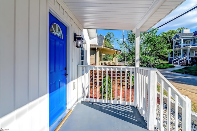 balcony with a porch