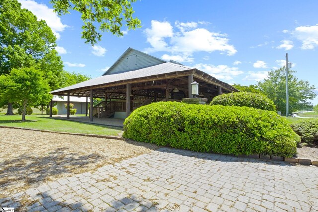 10490 New Cut Rd, Campobello, SC 29322 - surrounding community featuring a gazebo