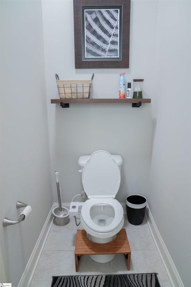 bathroom featuring toilet