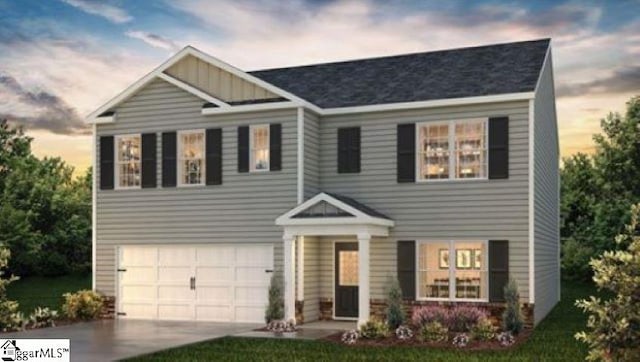 view of front facade with a garage