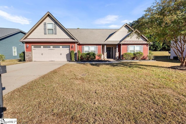 view of front of property with a front lawn