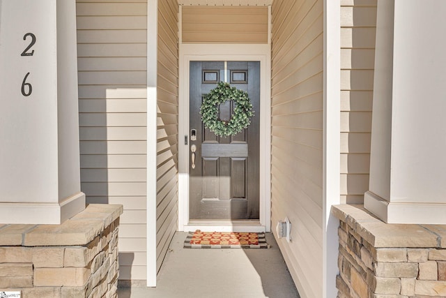 26 Shorncliffe Rd, Simpsonville, SC 29680 - view of exterior entry featuring a porch