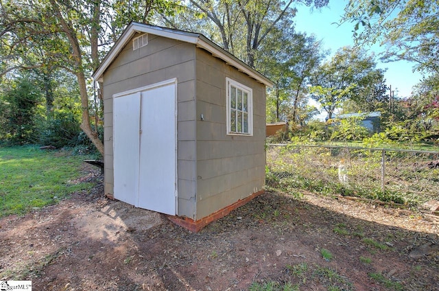 view of outbuilding