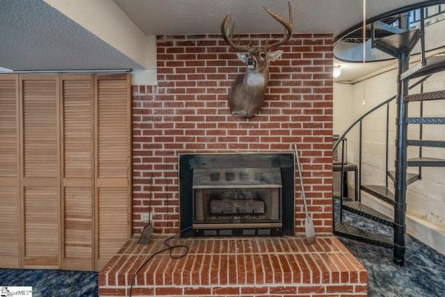 room details with a textured ceiling