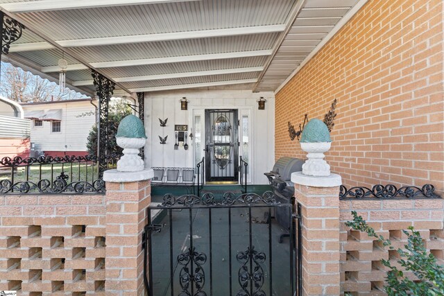 property entrance with a porch